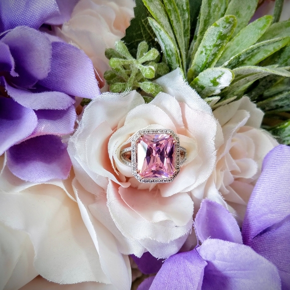 🔥LAST 1🔥NEW PRINCESS CUT SIMULATED PINK SPINEL RING - Picture 5 of 12